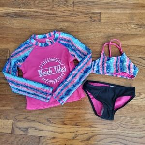 Girls 3 Piece Rashguard and Bathing‎ Swimsuit Set New Size 4/5 UPF 50+